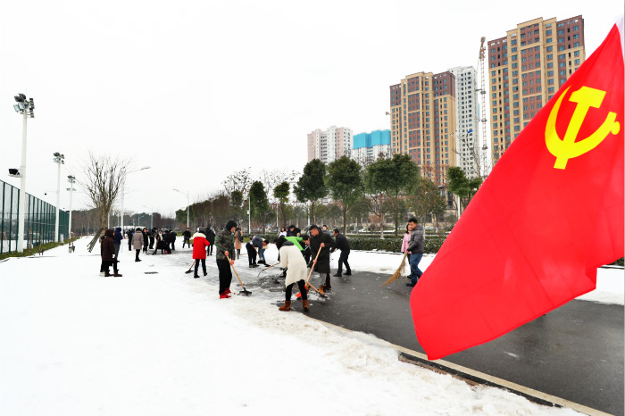 一场雪,体育中心美得不要不要的 但最美的风景还是他们(图7) 一场雪,体育中心美得不要不要的 但最美的风景还是他们(图7)