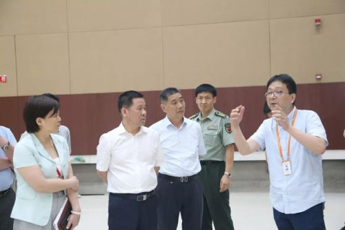 张世华现场调研加快军运会主媒体中心后期建设(图2) 张世华现场调研加快军运会主媒体中心后期建设(图2)