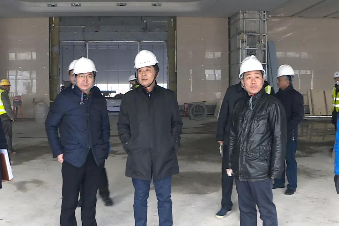 彭浩到熊猫体育中心现场办公 检查推进军运会场馆建设和环境提升工作(图4) 彭浩到熊猫体育中心现场办公 检查推进军运会场馆建设和环境提升工作(图4)