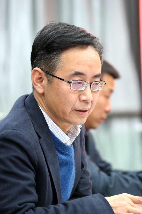 冯爱明参加指导公司领导班子民主生活会(图4) 冯爱明参加指导公司领导班子民主生活会(图4)