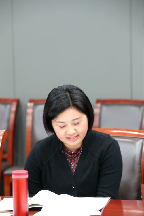 冯爱明参加指导公司领导班子民主生活会(图6) 冯爱明参加指导公司领导班子民主生活会(图6)