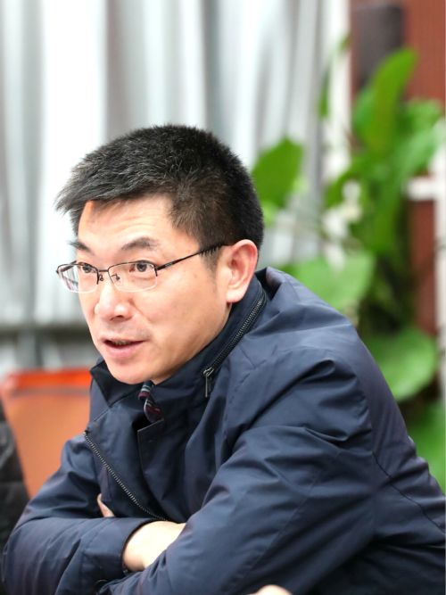 冯爱明参加指导公司领导班子民主生活会(图9) 冯爱明参加指导公司领导班子民主生活会(图9)