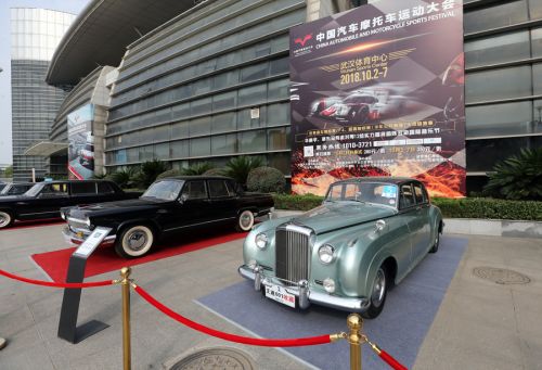 6天吸引10万观众现场观看 精彩“铁马”在熊猫体育中心闭幕(图6) 6天吸引10万观众现场观看 精彩“铁马”在熊猫体育中心闭幕(图6)