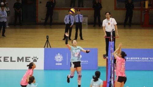 军运会女子排球测试赛举行,8天后迎来正式比赛(图3) 军运会女子排球测试赛举行,8天后迎来正式比赛(图3)