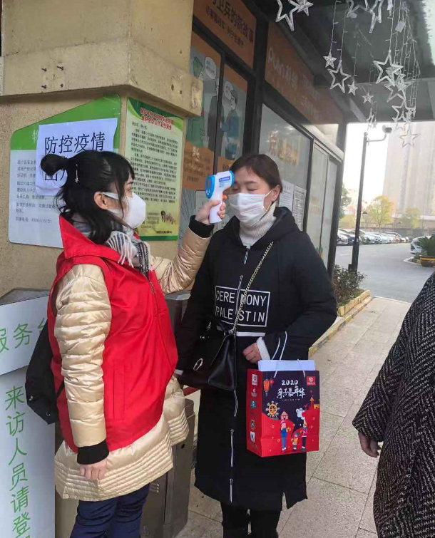 今天,我们继续奋战在“战疫”一线(图6) 今天,我们继续奋战在“战疫”一线(图6)