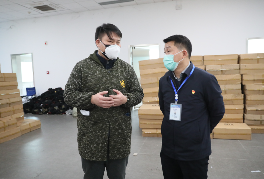 孙嘉良:胸怀感恩的心致敬抗疫的人(图3) 孙嘉良:胸怀感恩的心致敬抗疫的人(图3)