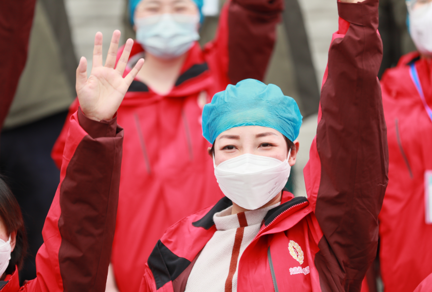武汉开发区体育中心方舱医院休舱(图2) 武汉开发区体育中心方舱医院休舱(图2)