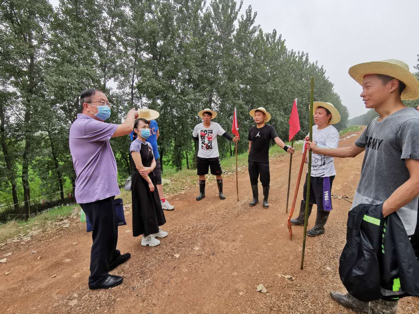 刁国俊督导防汛工作(图3) 刁国俊督导防汛工作(图3)