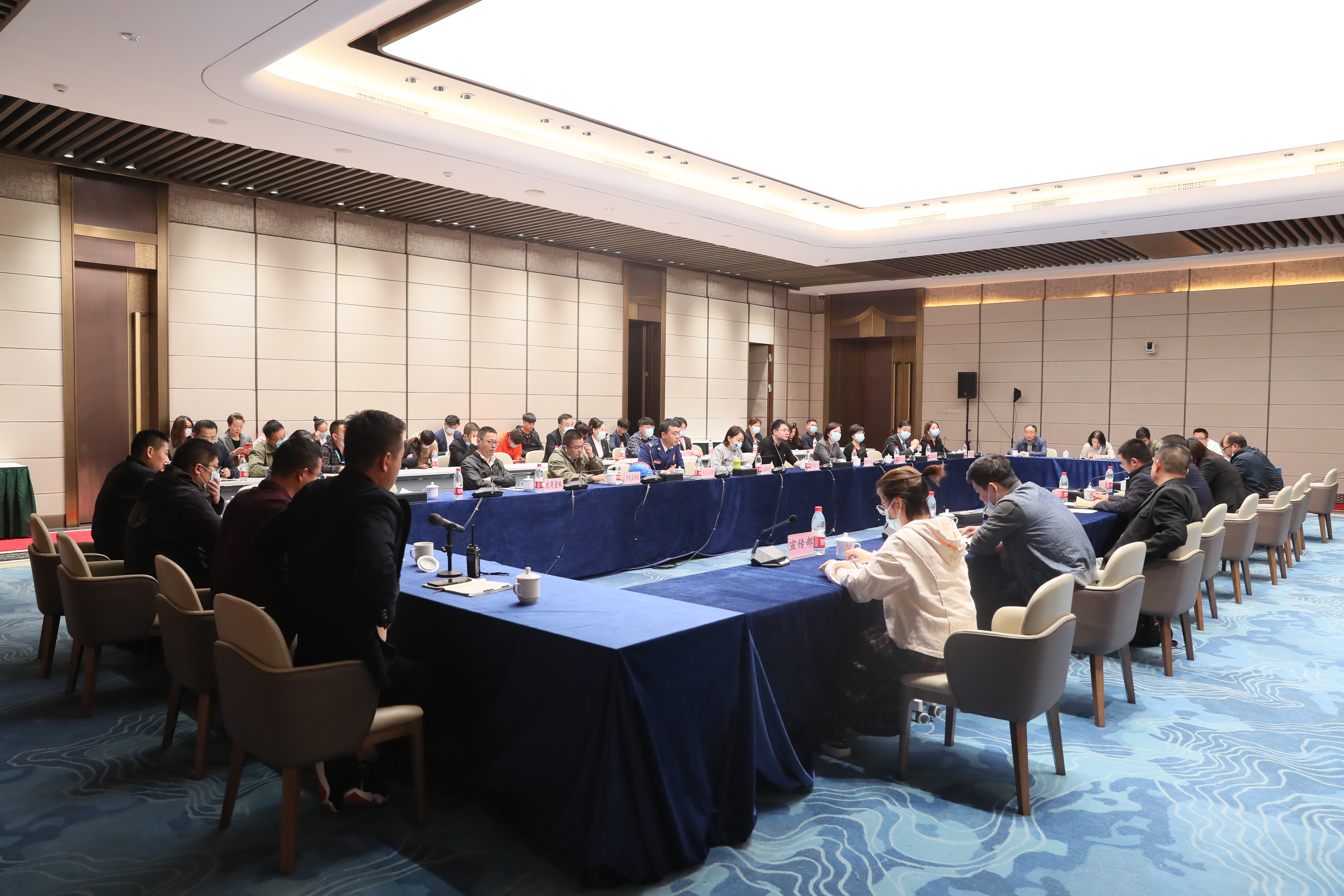 中国好声音”总决赛即将开幕 服务和保障组召开筹备工作协调会(图7) 中国好声音”总决赛即将开幕 服务和保障组召开筹备工作协调会(图7)
