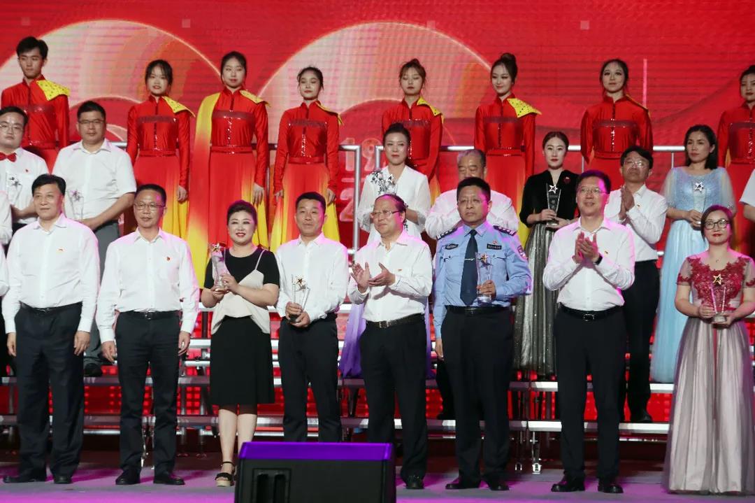 歌颂百年华章 献礼建党100周年(图5) 歌颂百年华章 献礼建党100周年(图5)